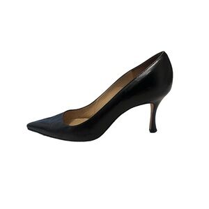 Manolo Blahnik Black Leather Pumps
